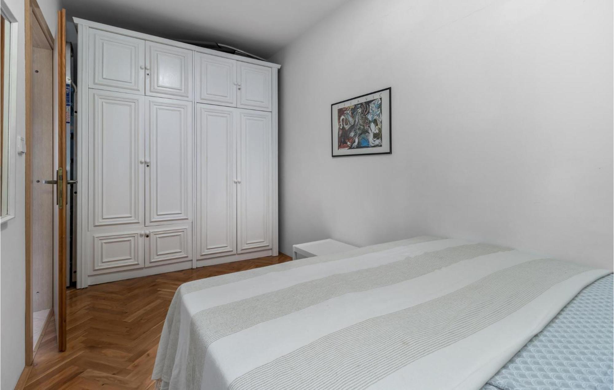 Lovely Apartment In Novi Vinodolski With Wifi Exterior foto