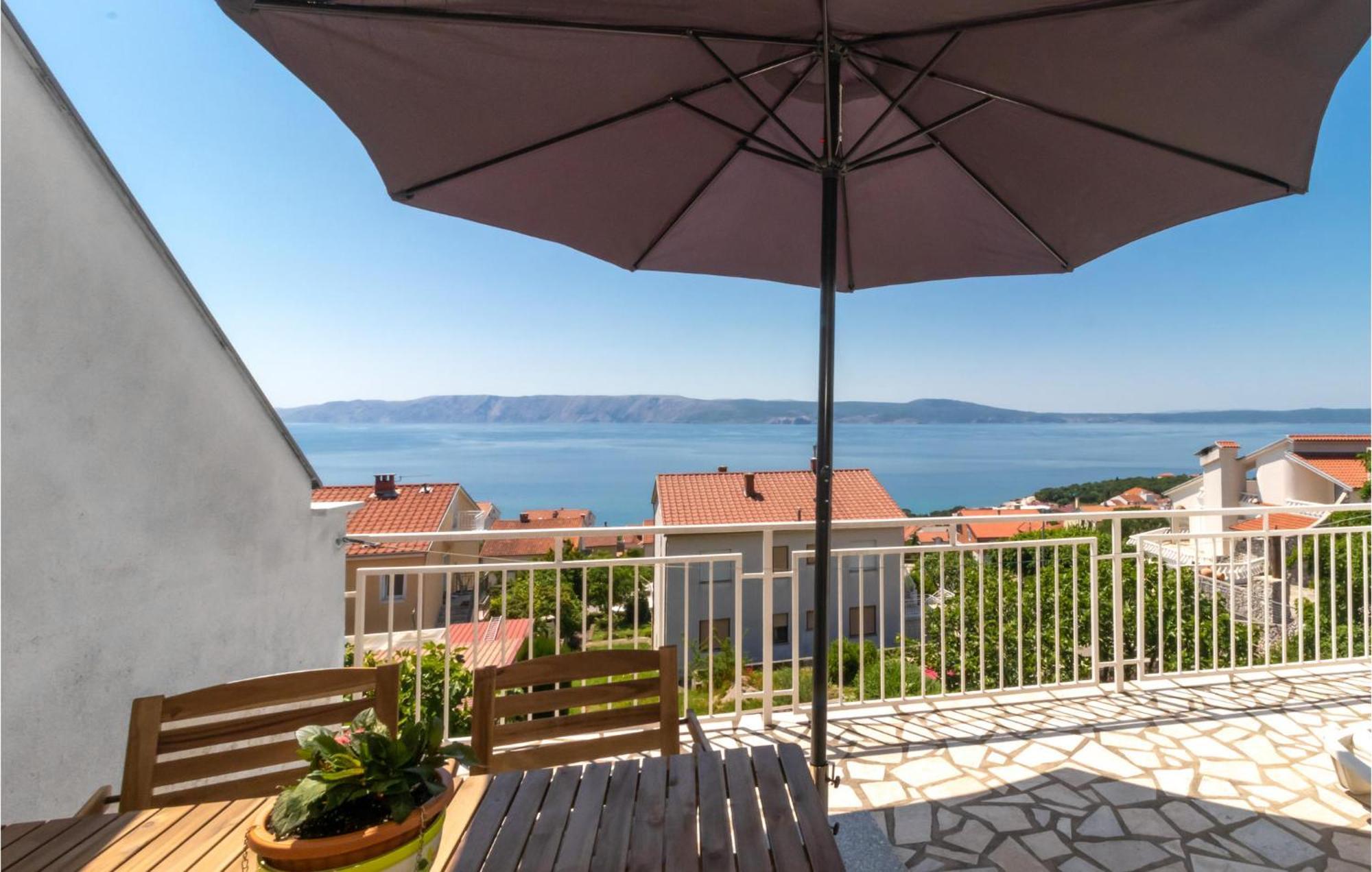 Lovely Apartment In Novi Vinodolski With Wifi Exterior foto